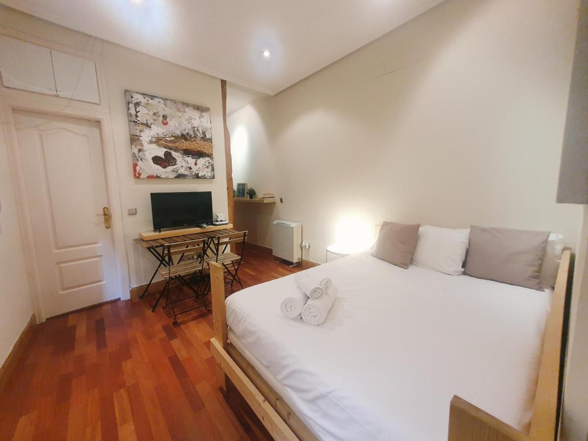 Enjoy A Cosy Studio In Malasana Bar Мадрид Экстерьер фото